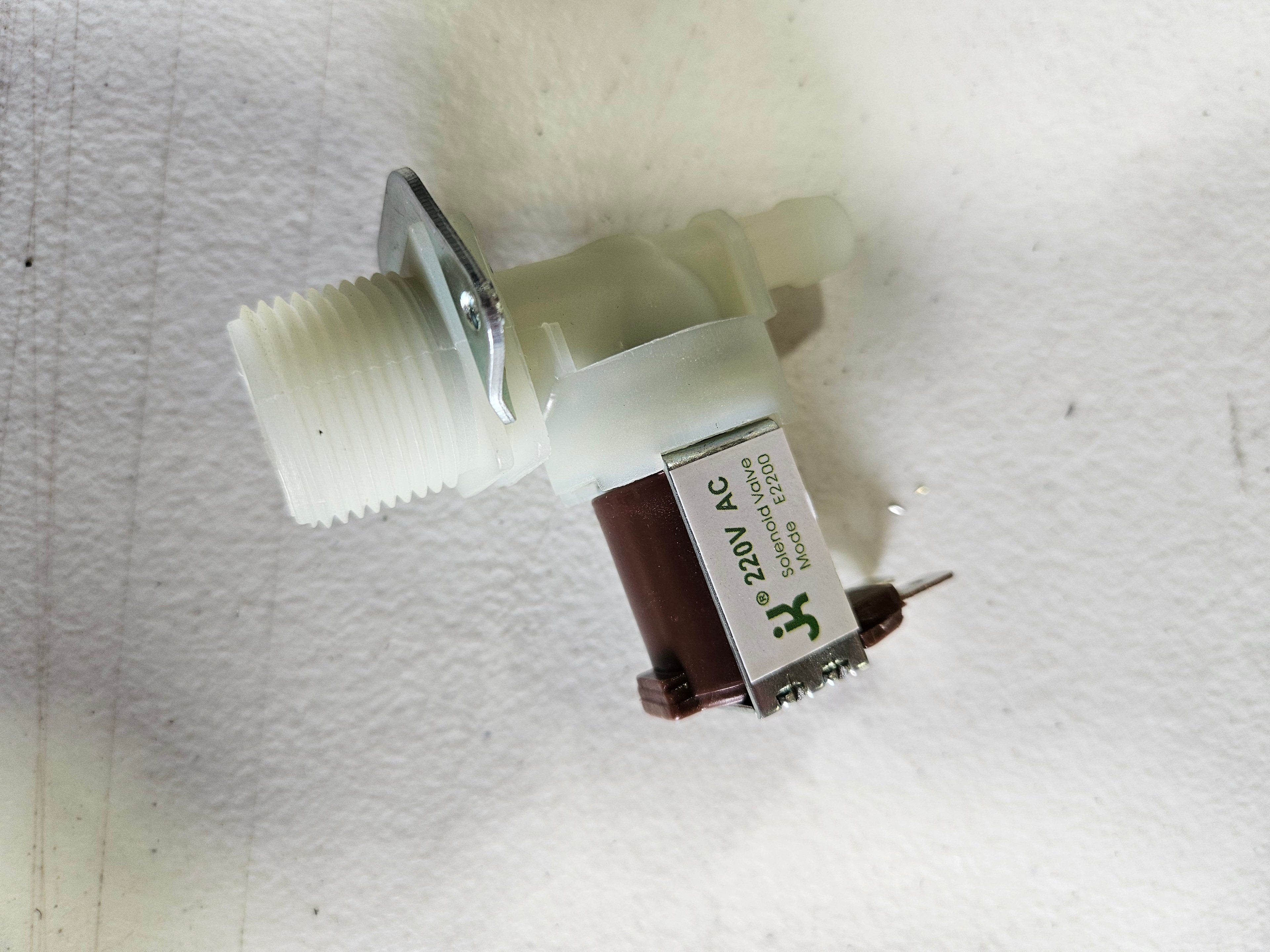 Valve, Plastic, 1 way, 220V  (XL0001)