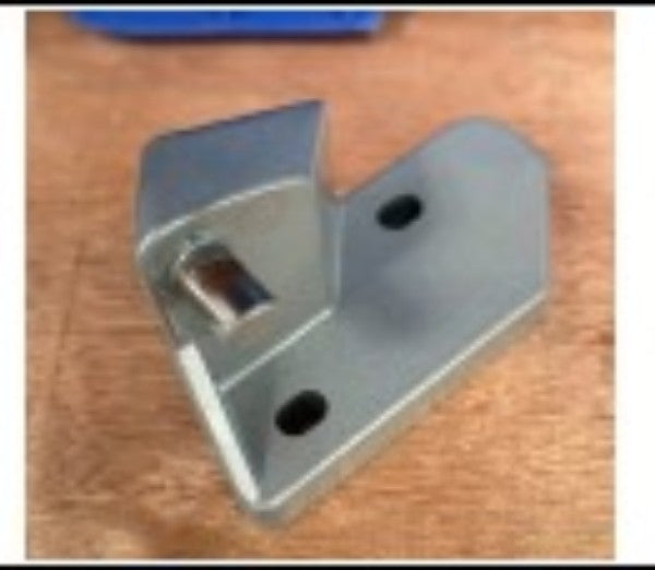 Loading door mounting braket, upper (ZY157) VS65
